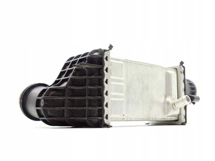 CHŁODNICA INTERCOOLER VW GOLF VIII A3 8Y 05C145785C