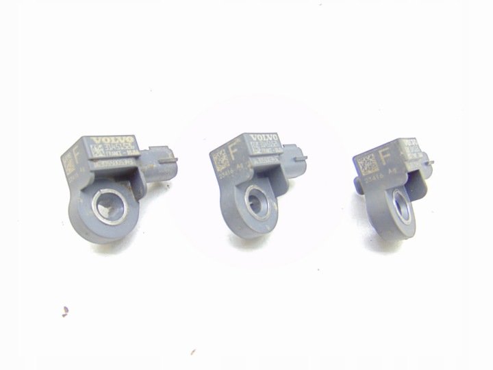 CZUJNIK SENSOR UDERZENIA VOLVO V40 II LIFT 31451526