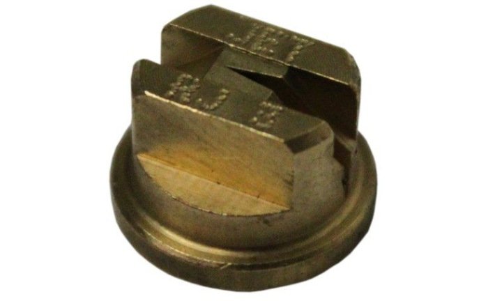 Dysza-katowa-opryskiwacza-sr-15mm-szczelina-0-3 Dysza kątowa opryskiwacza śr. 15mm szczelina 0,3
