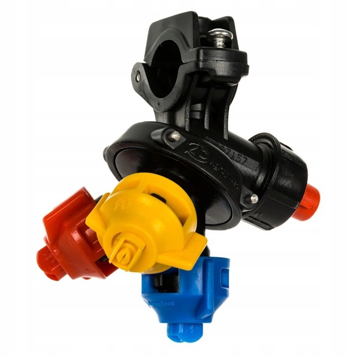Glowica-potrojna-opryskiwacza-na-rurke-1-2-f Głowica potrójna opryskiwacza na rurkę 1/2" f