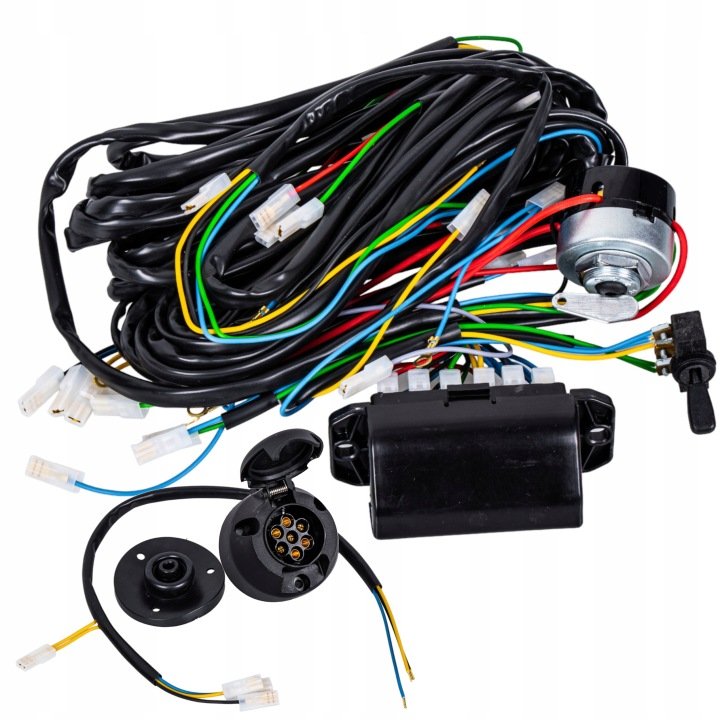 Instalacja-elektryczna-na-alternator-URSUS-C-330-z-gniazdem-na-przyczepe Instalacja elektryczna na alternator URSUS C-330 z gniazdem na przyczepę
