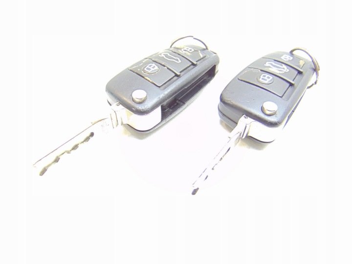 KLUCZ KLUCZYK PILOT SCYZORYK A1 8X Q3 8U 8X0837220D 434MHZ