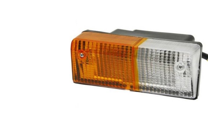 LAMPA POZYCYJNA + KIERUNEK FIAT MF FERGUSON PRAWA