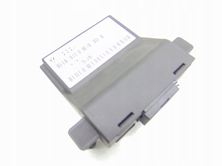 MODUL-STEROWNIK-GATEWAY-AUDI-A3-8P-LIFT-08-8P0907530 MODUŁ STEROWNIK GATEWAY AUDI A3 8P LIFT 08- 8P0907530