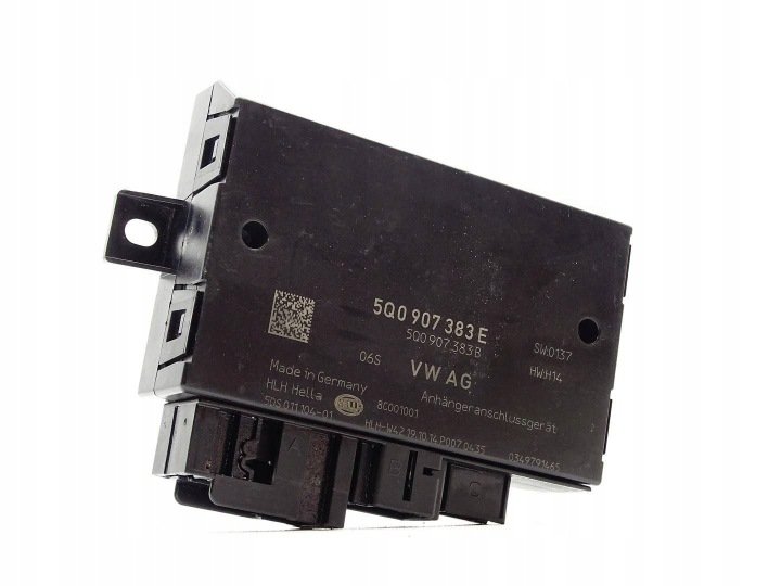 MODUL-STEROWNIK-HAKA-SKODA-OCTAVIA-III-A3-8V-5Q0907383E MODUŁ STEROWNIK HAKA SKODA OCTAVIA III A3 8V 5Q0907383E