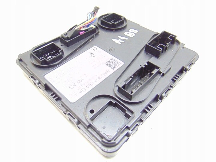 MODUL-STEROWNIK-KOMFORTU-BCM2-AUDI-A4-B9-8W-8W0907064GA MODUŁ STEROWNIK KOMFORTU BCM2 AUDI A4 B9 8W 8W0907064GA