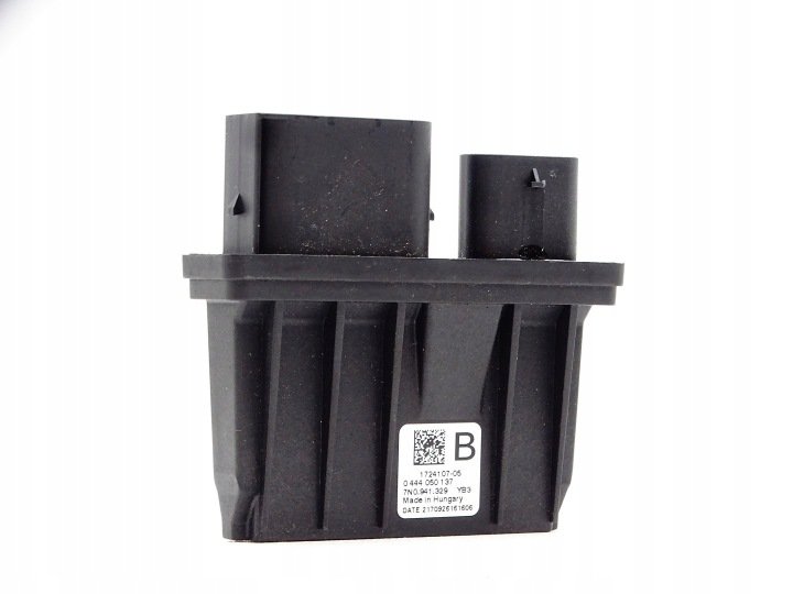 MODUL-STEROWNIK-POMPY-ADBLUE-SKODA-SUPERB-III-3V-7N0941329 MODUŁ STEROWNIK POMPY ADBLUE SKODA SUPERB III 3V 7N0941329