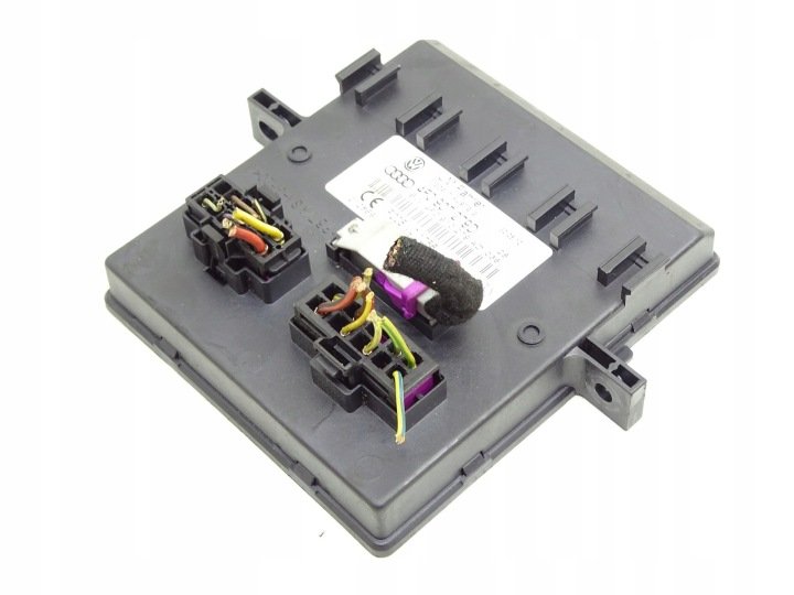 MODUŁ STEROWNIK ŚWIATEŁ AUDI A6 C6 4F 4F0910279AD 4F0907279D