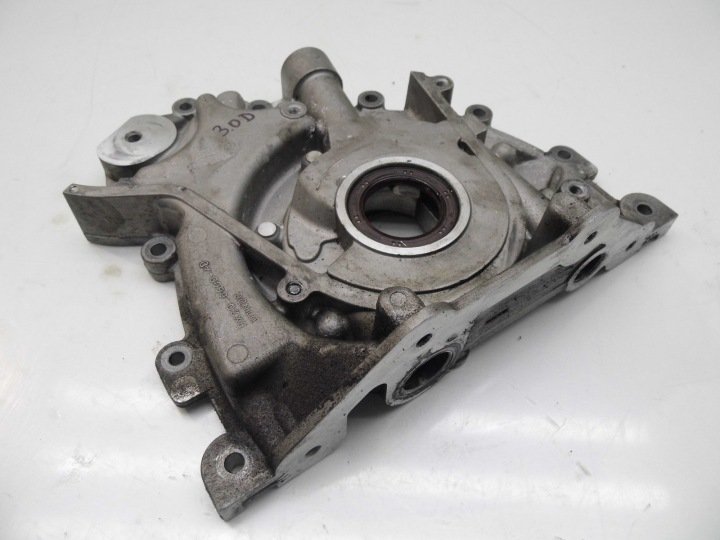 POMPA OLEJU JAGUAR RANGE ROVER XF 3.0 D TDV6 9X2Q-6600-AD