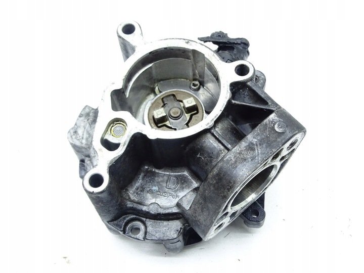 POMPA PODCIŚNIENIA VACUM AUDI A4 B9 A5 8W 2.0 TFSI 06N145100E