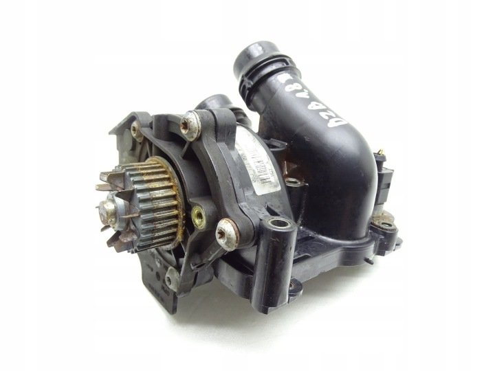 POMPA WODY AUDI A5 8T A4 B8 1.8 TFSI 06J121026F
