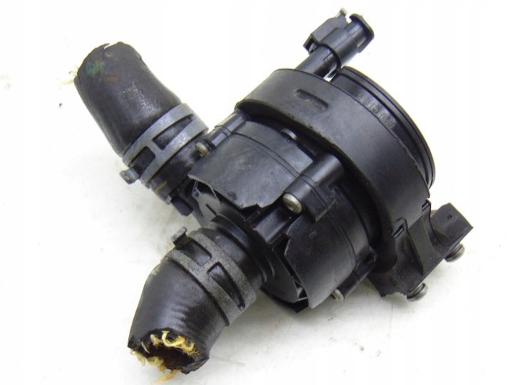POMPA WODY VW GOLF VII PASSAT 2.0 TDI 5Q0965567H