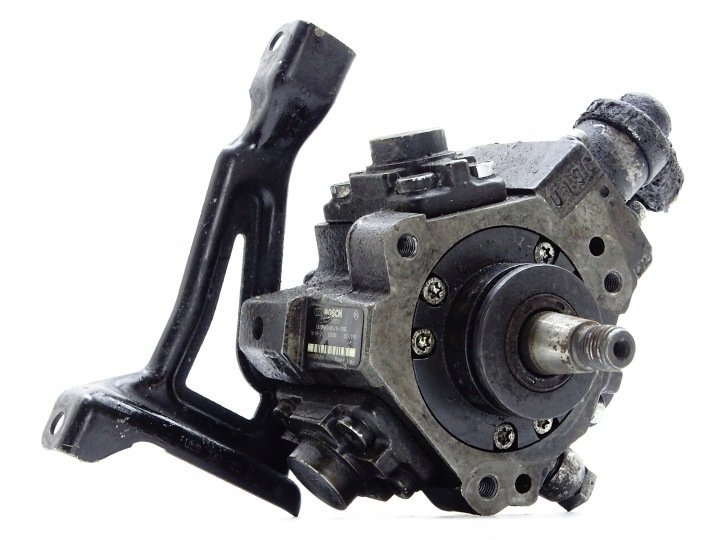 POMPA WTRYSKOWA PALIWA AUDI A4 A5 A6 A8 Q7 3.0 TDI 0445010331