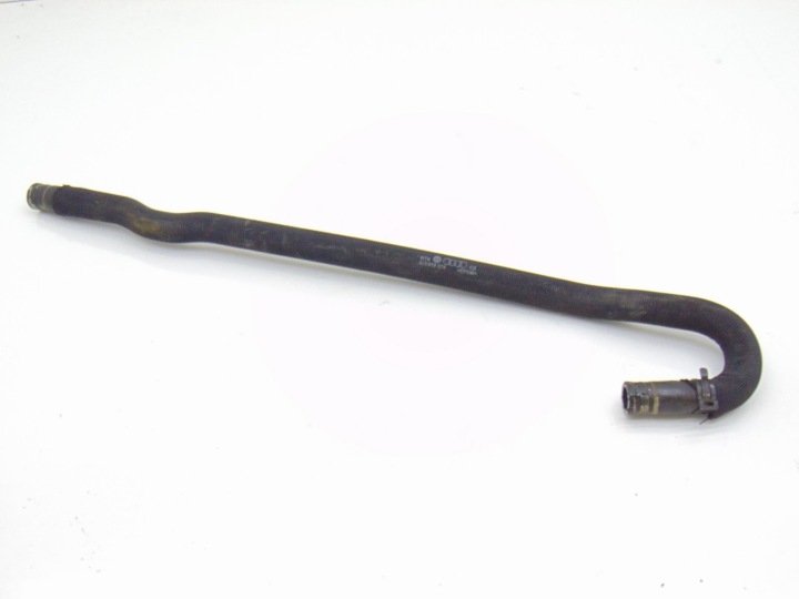 PRZEWOD-RURA-WODY-AUDI-R8-420-4-2-V8-FSI-420819374 PRZEWÓD RURA WODY AUDI R8 420 4.2 V8 FSI 420819374