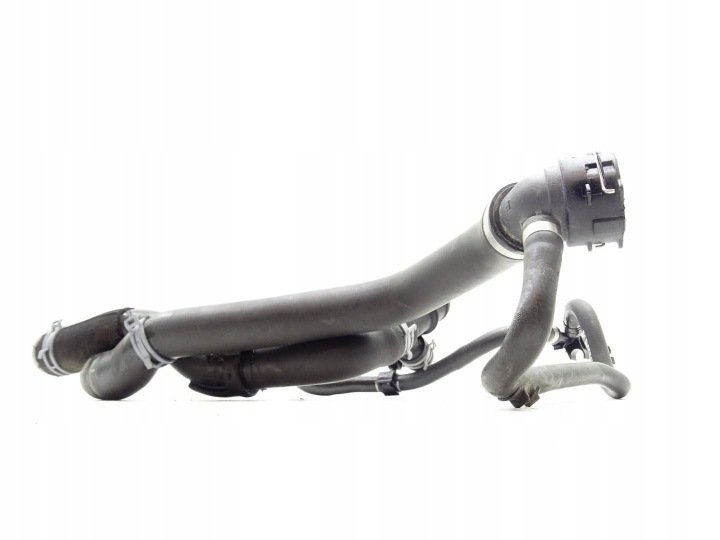 PRZEWOD-WODNY-TURBOSPREZARKI-AUDI-A3-8Y-5WA121049R PRZEWÓD WODNY TURBOSPRĘŻARKI AUDI A3 8Y 5WA121049R