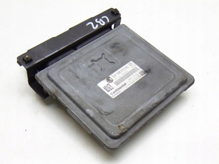 STEROWNIK SILNIKA ECU ROOMSTER 1.2 TSI 03F906070HN