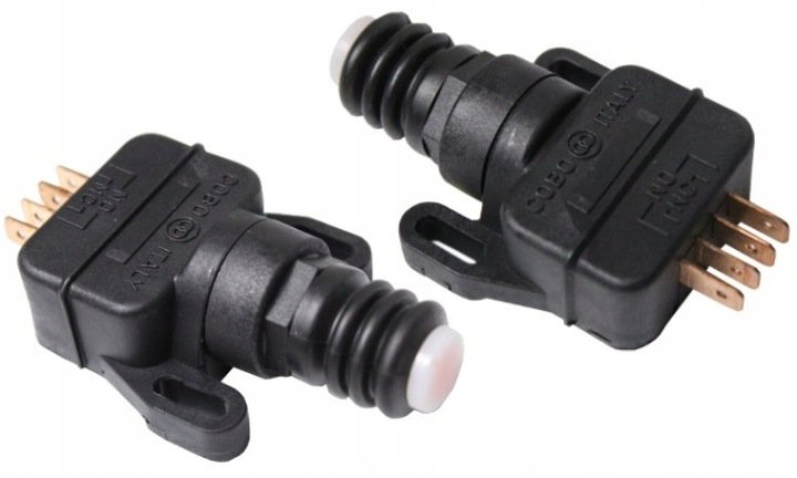 Włącznik świateł stop New Holland 83961542
