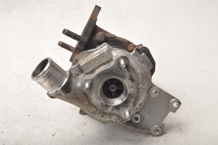 AURIS-I-II-YARIS-TREZIA-1-4D4D-TURBINA-17201-0N042 AURIS I II YARIS TREZIA 1.4D4D TURBINA 17201-0N042