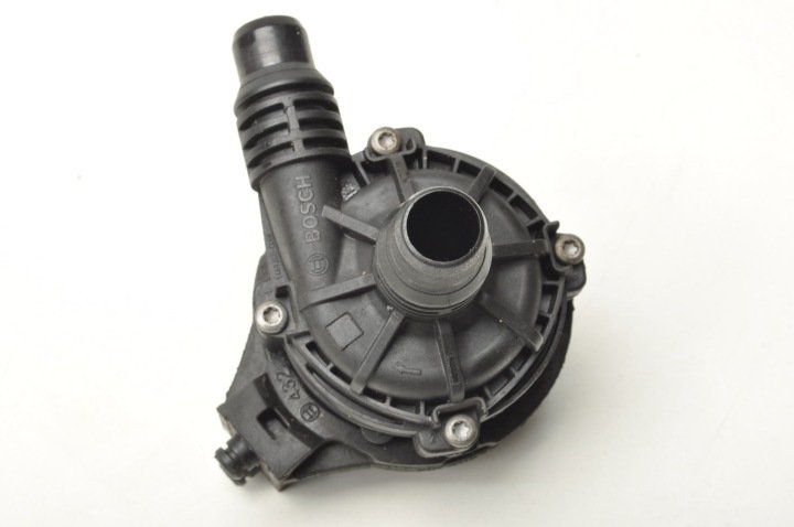 BMW 3 G20 G21 G2.0 HYBRYDA DODATKOWA POMPA WODY 8840614