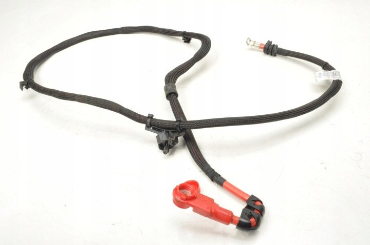 BMW 3 G20 G21 KLEMA PLUSOWA 8704698