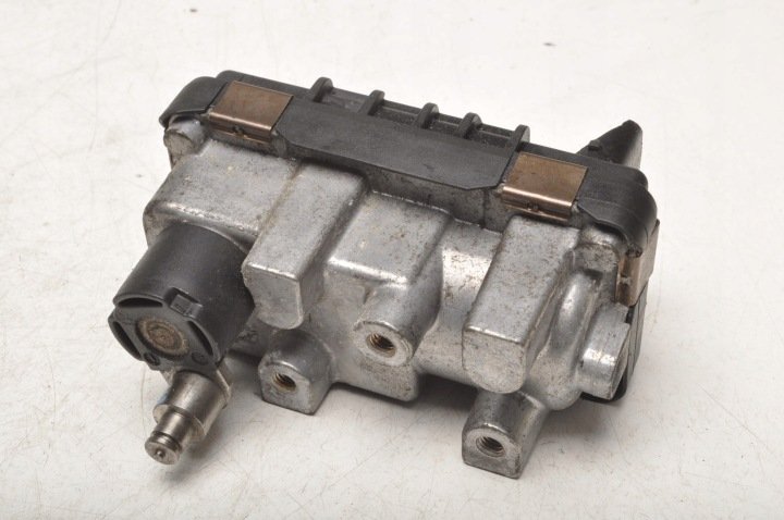 BMW-E90-E60-E87-E88-E82-2-0D-NASTAWNIK-TURBINY-6NW009660-G-004-51tys-km BMW E90 E60 E87 E88 E82 2.0D NASTAWNIK TURBINY 6NW009660 G-004 51tys km!!!!