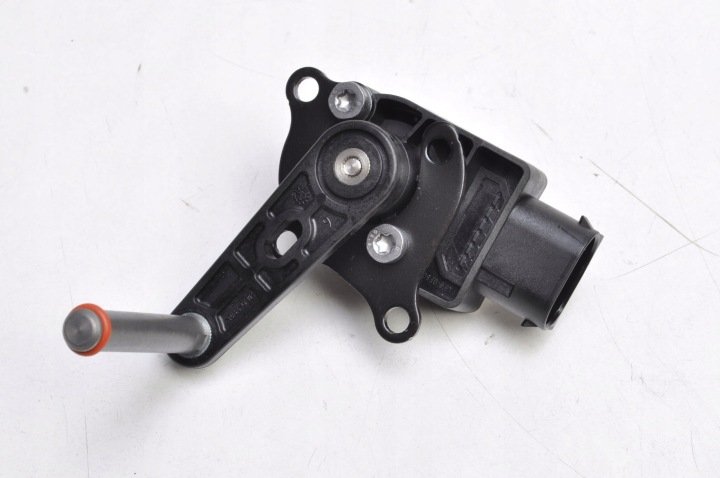 BMW F01 F02 F10 F15 F45 G01 G02 G11 G12 G20 CZUJNIK PEDAŁU HAMULCA 6855309