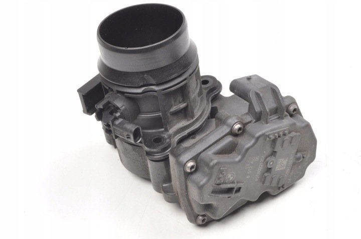 BMW F20 F21 F22 F23 1.5 D PRZEPUSTNICA 8512452