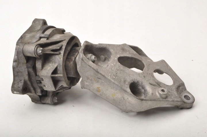 BMW-F20-F23-F30-F31-F32-2-0-LAPA-PODUSZKA-SILNIKA-6859413-6859415 BMW F20 F23 F30 F31 F32 2.0 ŁAPA PODUSZKA SILNIKA 6859413 6859415