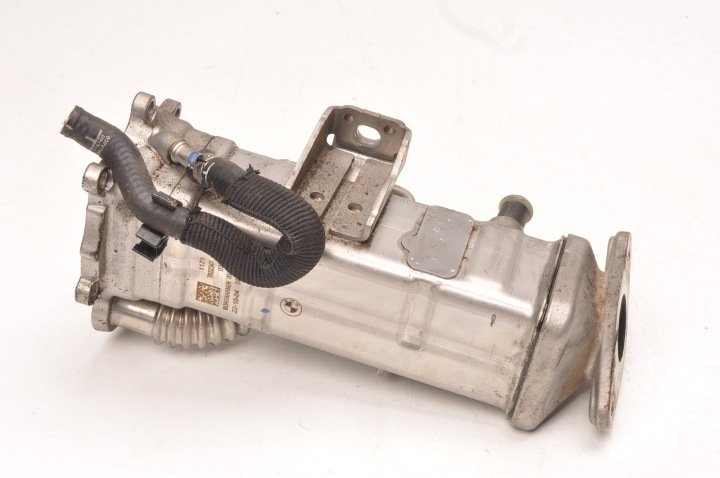 BMW F23 F36 F20 F21 2.0 CHŁODNICA SPALIN 7822347