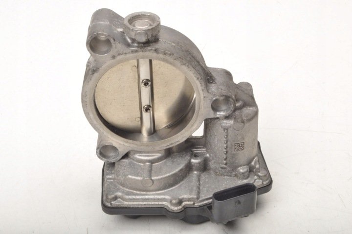 BMW F39 F40 F45 F46 F48 2.0 PRZEPUSTNICA 7619008