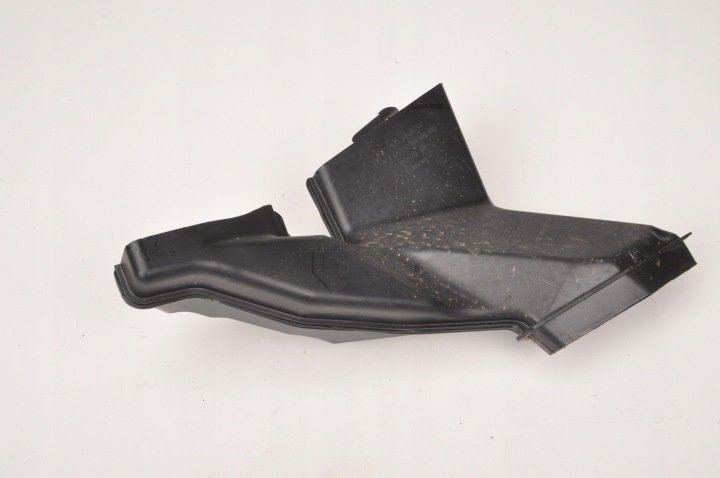 BMW G20 330e KANAŁ ODPŁYWU WODY GÓRNY 7449654 19R