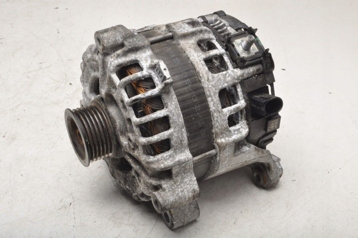 BMW G31 2.0 D ALTERNATOR 8575059