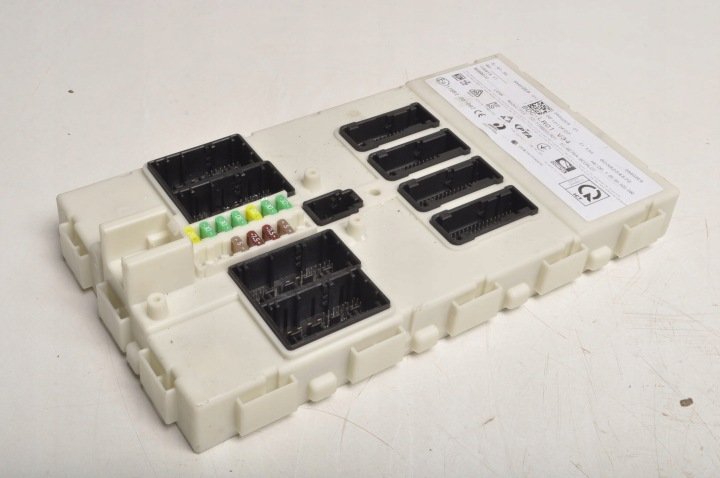 BMW-X1-F48-2-0-SKRZYNKA-MODUL-BSI-5A402E9 BMW X1 F48 2.0 SKRZYNKA MODUŁ BSI 5A402E9