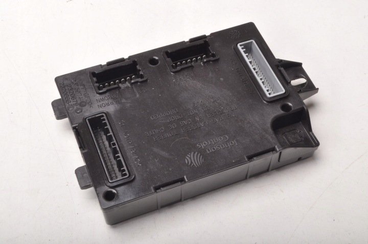 CAPTUR I DACIA DUSTER II 0.9 TCe KOMPUTER MODUŁ STEROWNIK BCM 284B17152R