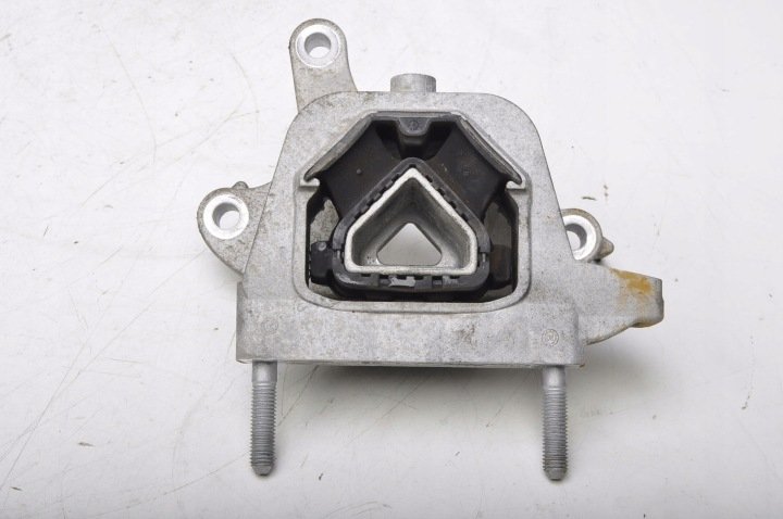 CITROEN-C4-III-e-C4-LAPA-PODUSZKA-SILNIKA-9826551380 CITROEN C4 III e-C4 ŁAPA PODUSZKA SILNIKA 9826551380