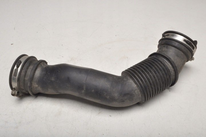 FORD FIESTA MK8 1.0 RURA DOLOT POWIETRZA L1B1-9R504-AB