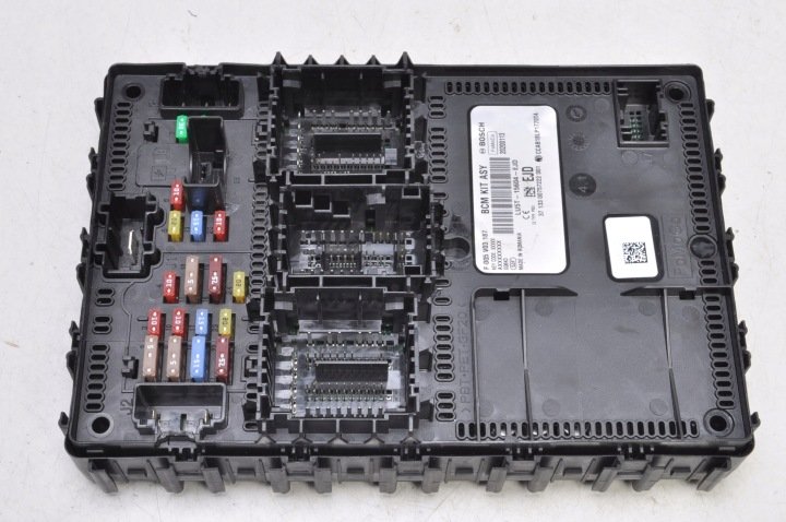 FORD-FIESTA-MK8-1-1-SKRZYNKA-MODUL-BSI-LU5T-15604-EJD FORD FIESTA MK8 1.1 SKRZYNKA MODUŁ BSI LU5T-15604-EJD