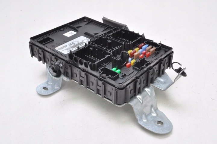 FORD-FIESTA-MK8-1-5-ST-SKRZYNKA-MODUL-BSI-JU5T-15604-BJH FORD FIESTA MK8 1.5 ST SKRZYNKA MODUŁ BSI JU5T-15604-BJH