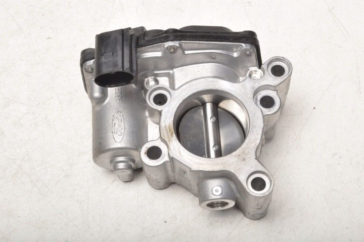 FORD-FIESTA-MK8-FOCUS-MK4-1-0-EcoBoost-PRZEPUSTNICA-P0-H6BG-9F991-AA FORD FIESTA MK8 FOCUS MK4 1.0 EcoBoost PRZEPUSTNICA P0 H6BG-9F991-AA