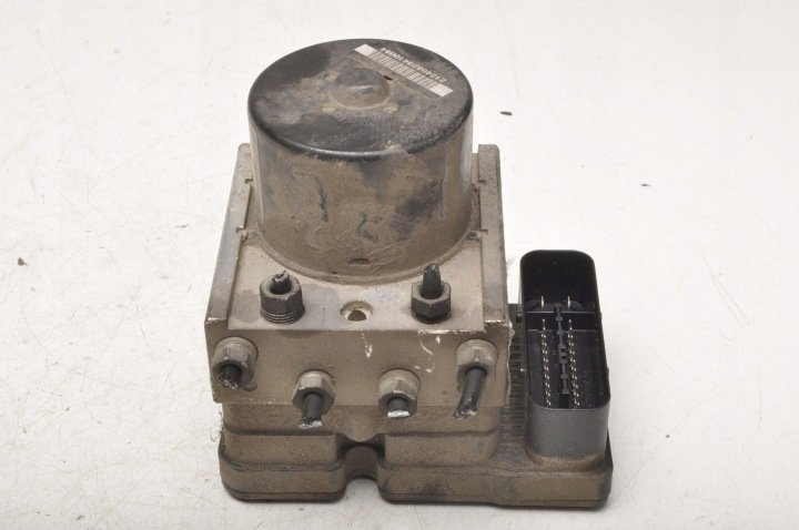 FORD-FOCUS-MK2-1-6-TDCI-POMPA-ABS-8M51-2M110-AA FORD FOCUS MK2 1.6 TDCI POMPA ABS 8M51-2M110-AA