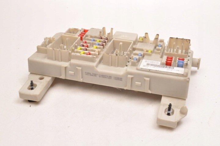 FORD-FOCUS-MK2-1-6-TDCi-SKRZYNKA-MODUL-BSI-7M5T-14A073-BC FORD FOCUS MK2 1.6 TDCi SKRZYNKA MODUŁ BSI 7M5T-14A073-BC