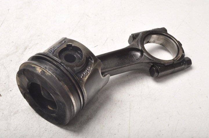 FORD-KUGA-MK1-2-0-TDCI-TLOK-Z-KORBOWODEM-085190 FORD KUGA MK1 2.0 TDCI TŁOK Z KORBOWODEM 085190