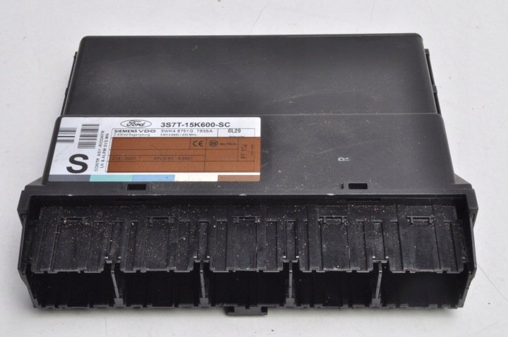 FORD-MONDEO-MK3-2-0-TDCI-LIFT-MODUL-KOMFORTU-3S7T-15K600-SC FORD MONDEO MK3 2.0 TDCI LIFT MODUŁ KOMFORTU 3S7T-15K600-SC