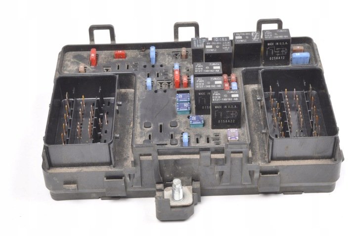 FORD-MONDEO-MK5-2-0-HYBRYDA-SKRZYNKA-MODUL-BSI-FG9T-14A067-MD FORD MONDEO MK5 2.0 HYBRYDA SKRZYNKA MODUŁ BSI FG9T-14A067-MD