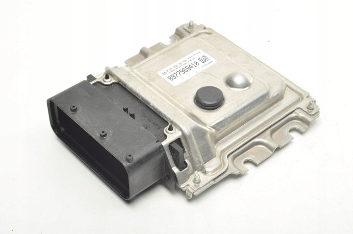 ISUZU-D-MAX-III-MODUL-STEROWNIK-8977969410 ISUZU D-MAX III MODUŁ STEROWNIK 8977969410