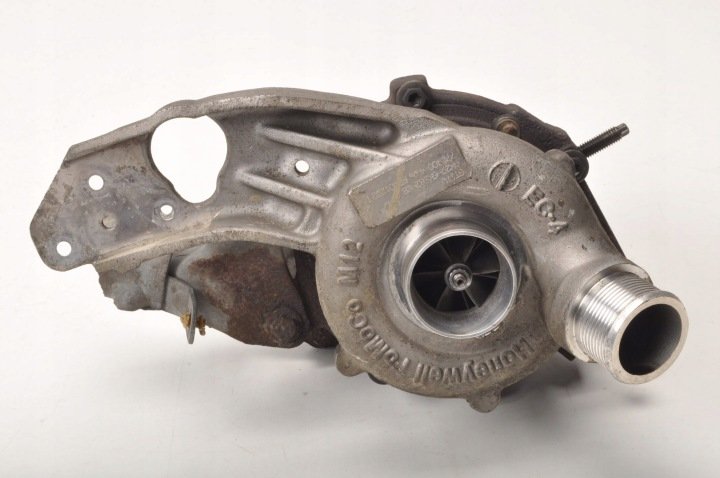 JAGUAR-XF-I-X250-XJ-X351-3-0-D-TURBINA-TURBOSPREZARKA-AX2Q-6K682-CB-119tys JAGUAR XF I X250 XJ X351 3.0 D TURBINA TURBOSPRĘŻARKA AX2Q-6K682-CB 119tys