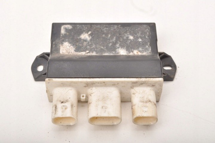 LAND-ROVER-DISCOVERY-SPORT-L550-MODUL-KLAPY-K95301AE LAND ROVER DISCOVERY SPORT L550 MODUŁ KLAPY K95301AE