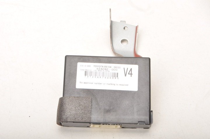 LEXUS-CT-200h-1-8-MODUL-IMMOBILIZERA-89784-76030 LEXUS CT 200h 1.8 MODUŁ IMMOBILIZERA 89784-76030