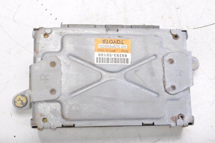 LEXUS-LS-III-4-3-KOMPUTER-STEROWNIK-ZAWIESZENIA-89293-50100 LEXUS LS III 4.3 KOMPUTER STEROWNIK ZAWIESZENIA 89293-50100