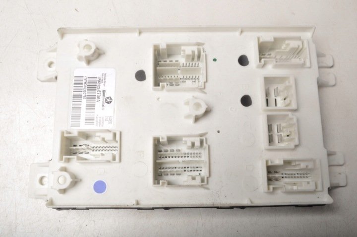 MASERATI-GHIBLI-III-3-0-D-MODUL-STEROWNIK-ECU-68226670AA MASERATI GHIBLI III 3.0 D MODUŁ STEROWNIK ECU 68226670AA